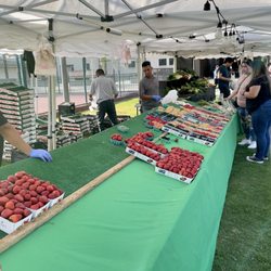 Monterey Park Farmers Market - Berries