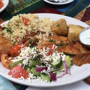 Maria's Taverna - Spanakopita Lunch - Greek Near Me - Vancouver, British Columbia