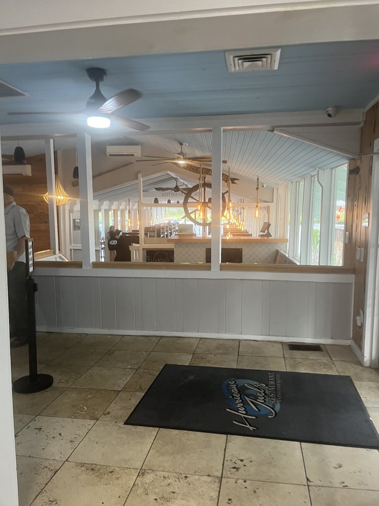 Capt Juel's Hurricane Restaurant