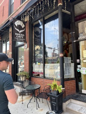 Panes Bread Cafe by null