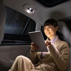 UMAR LIMO - Stay relaxed and connected in the backseat. Quiet, clean, and comfortable -- perfect for business or leisure travelers.