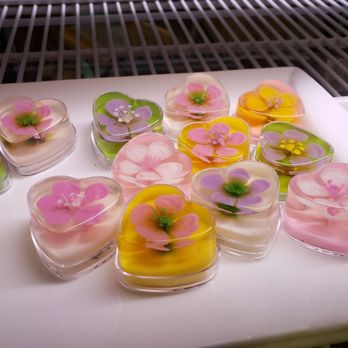 La Cocina - Gelatin hearts - strawberry watermelon flavor - Farmers Market Near Me - San Francisco, California La Cocina - Gelatin hearts - strawberry watermelon flavor - Farmers Market Near Me - San Francisco, California