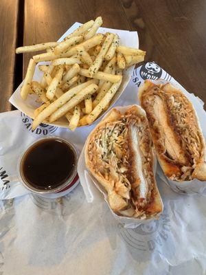 Daruma Sando by null