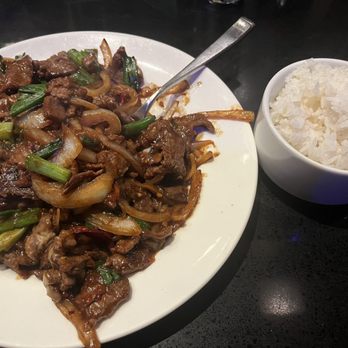 Noodle Bar Asian Bistro - Mongolian Beef - Asian Fusion Near Me - Coarsegold, California Noodle Bar Asian Bistro - Mongolian Beef - Asian Fusion Near Me - Coarsegold, California