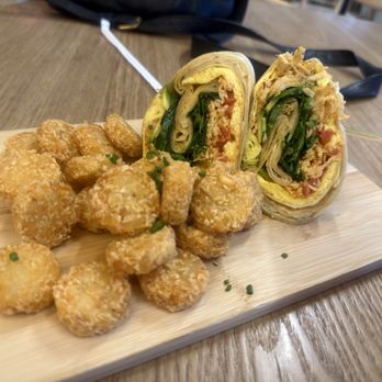 Lunakin Café - Breakfast wrap - Breakfast & Brunch Near Me - Las Vegas, Nevada