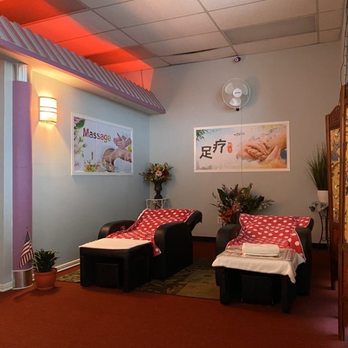 Garden Spa - Foot massage recliners - Massage Near Me - Burien, Washington Garden Spa - Foot massage recliners - Massage Near Me - Burien, Washington