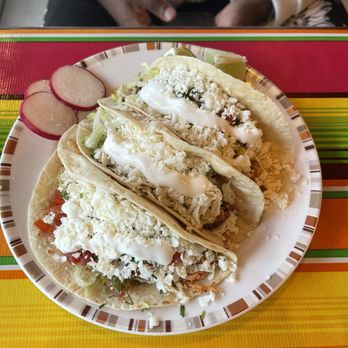 El Rincon Oaxaqueño - Chicken Taco - Food Trucks Near Me - Pittsburgh, Pennsylvania