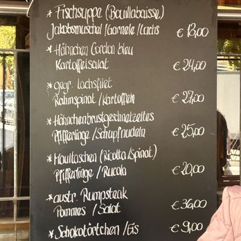 Restaurant Gugelhof - Gugelhof am Kollwitzplatz - French Near Me - Berlin, BE Restaurant Gugelhof - Gugelhof am Kollwitzplatz - French Near Me - Berlin, BE