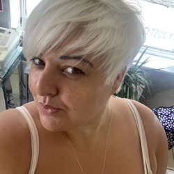 Avanti Hair Team - After my cut , absolutely love it