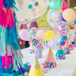 Bargain Balloons by Modesta