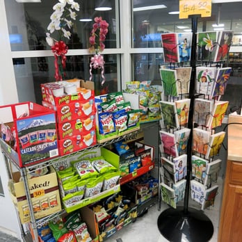 Ko Shop Mini Market - Ko Shop snack chips rack - Convenience Stores Near Me - Honolulu, Hawaii Ko Shop Mini Market - Ko Shop snack chips rack - Convenience Stores Near Me - Honolulu, Hawaii