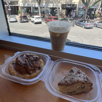 Hartford Baking Co. - Coffee & Tea Near Me - Glastonbury, Connecticut