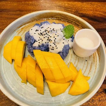 Ben Thai Cafe - Mango sticky rice - Thai Near Me - San Francisco, California