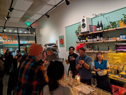 Rampant Bottle & Bar by null