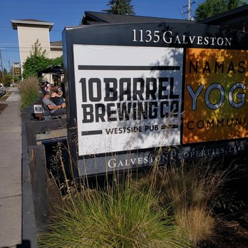 10 Barrel Brewing - West Side Bend - Brewpubs Near Me - Bend, Oregon