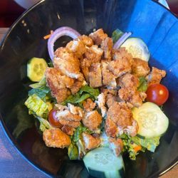 Rhino's Bar & Grille - Chicken salad