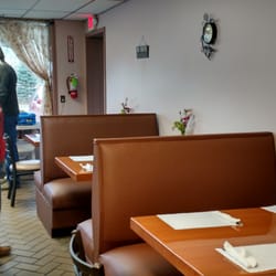 Your Way Cafe - Clean and cozy!