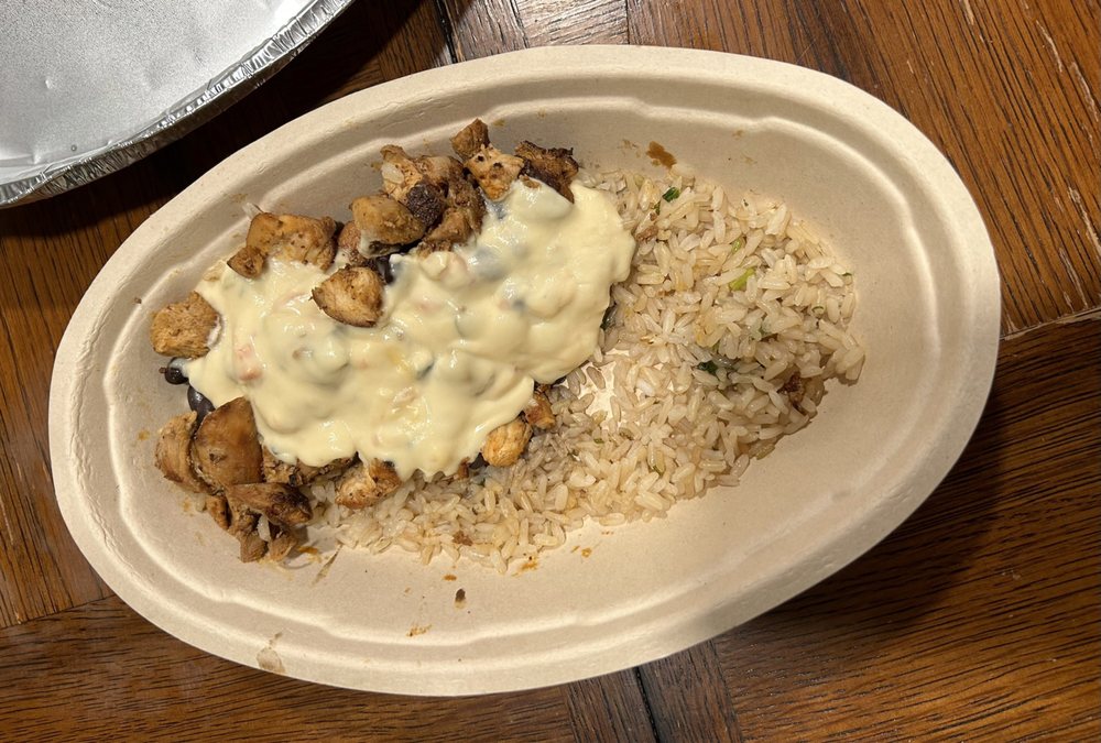 CHIPOTLE MEXICAN GRILL Updated August 2024 22 Reviews 715A Rte