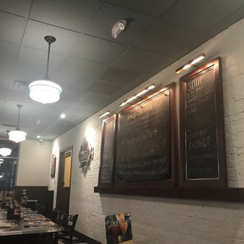 Metro Diner - American Near Me - Birmingham, Alabama