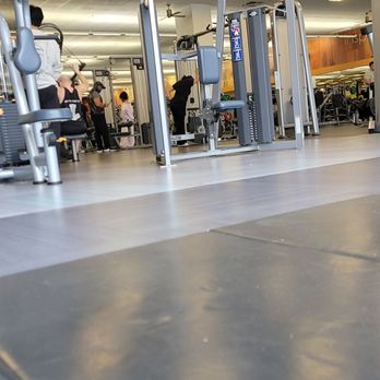 LA Fitness - Mats - Gyms Near Me - Hawthorne, California LA Fitness - Mats - Gyms Near Me - Hawthorne, California