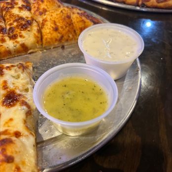 Fairvue Pizza & Pub - Garlic butter! And ranch. - Pizza Near Me - Gallatin, Tennessee Fairvue Pizza & Pub - Garlic butter! And ranch. - Pizza Near Me - Gallatin, Tennessee