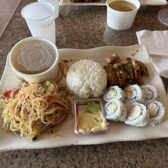 Mot'to Japanese Grill - Japanese Near Me - Carlsbad, California