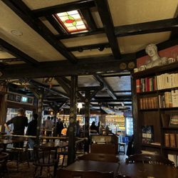 The Bishops Arms - The bar area from my seat