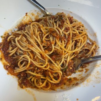 La Farigoule - Spaghetti bolognese - Restaurants Near Me - Cannes, 06