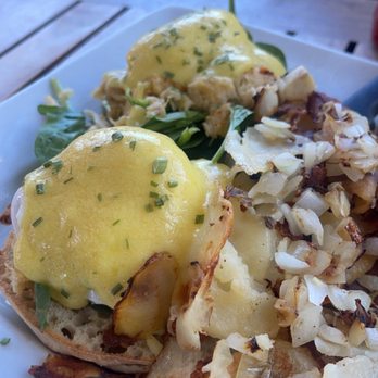 Hershey Pantry - Chesapeake Crab Home Fries - Breakfast & Brunch Near Me - Hershey, Pennsylvania