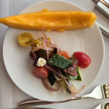 Orchids - Plate - Breakfast & Brunch Near Me - Honolulu, Hawaii