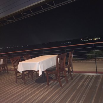 Blu Pointe - Outside - Seafood Near Me - Newburgh, New York
