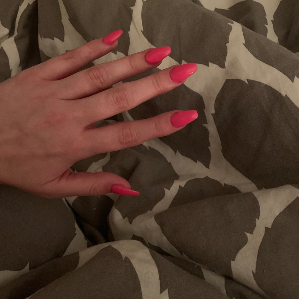 Ongles Happy Nails - Not what I had in mind when I asked for coffin shape but ok ‍ - Nail Salons Near Me - Vaudreuil-Dorion, Quebec