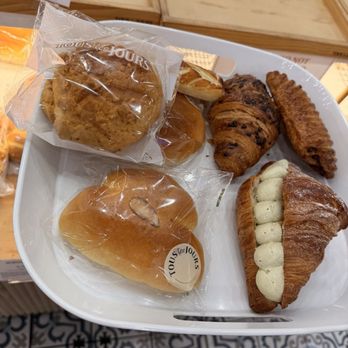 Tous Les Jours - Bakeries Near Me - Las Vegas, Nevada Tous Les Jours - Bakeries Near Me - Las Vegas, Nevada