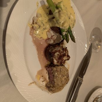 Eddie Merlot's - Filet Trio of Filet Mignon Medallions* - Steakhouses Near Me - Indianapolis, Indiana Eddie Merlot's - Filet Trio of Filet Mignon Medallions* - Steakhouses Near Me - Indianapolis, Indiana