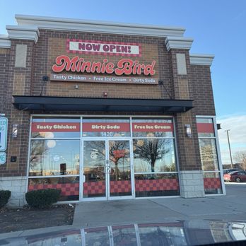 Minnie Bird - Outside - Chicken Shop Near Me - Schaumburg, Illinois Minnie Bird - Outside - Chicken Shop Near Me - Schaumburg, Illinois