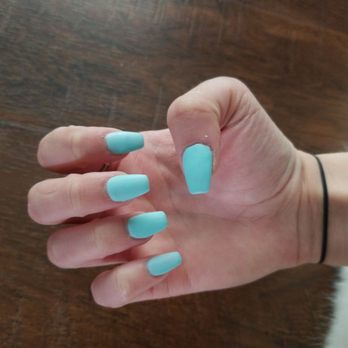 Oma Nail Studio - Nail Salons Near Me - Omaha, Nebraska