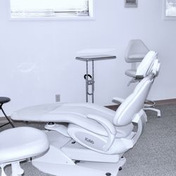 Sandra P Carmeci, DDS - Carmeci Dental Prosthetics