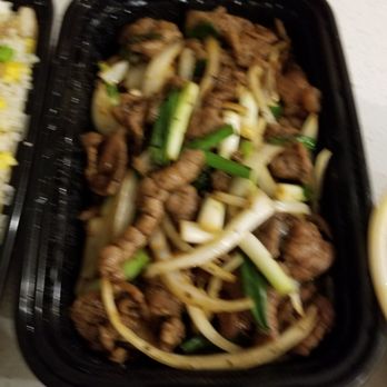 Legend House - Ironically sauceless Green Onion Beef with Black Pepper Sauce - Chinese Near Me - Coquitlam, British Columbia