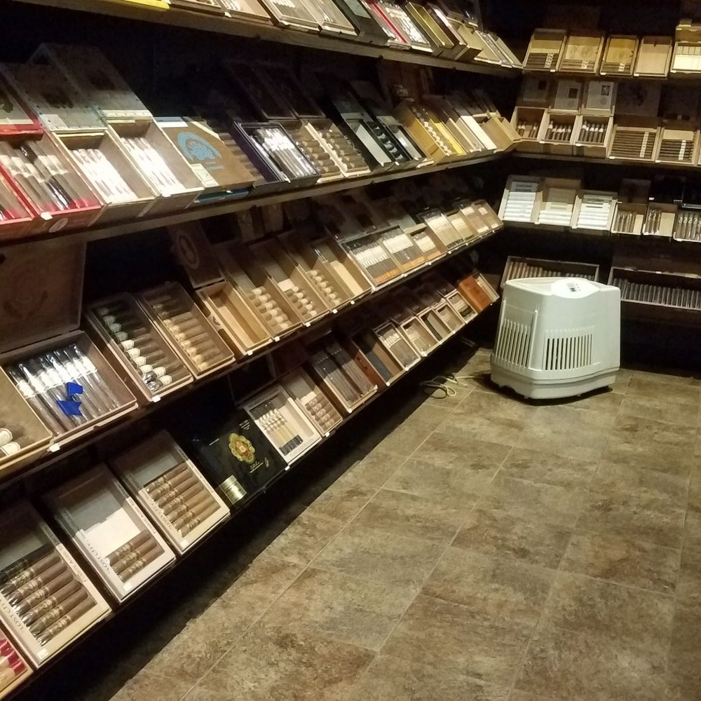 Marty's Cigar & Divan - Inside - Tobacco Shops Near Me - Glendora, California Marty's Cigar & Divan - Inside - Tobacco Shops Near Me - Glendora, California