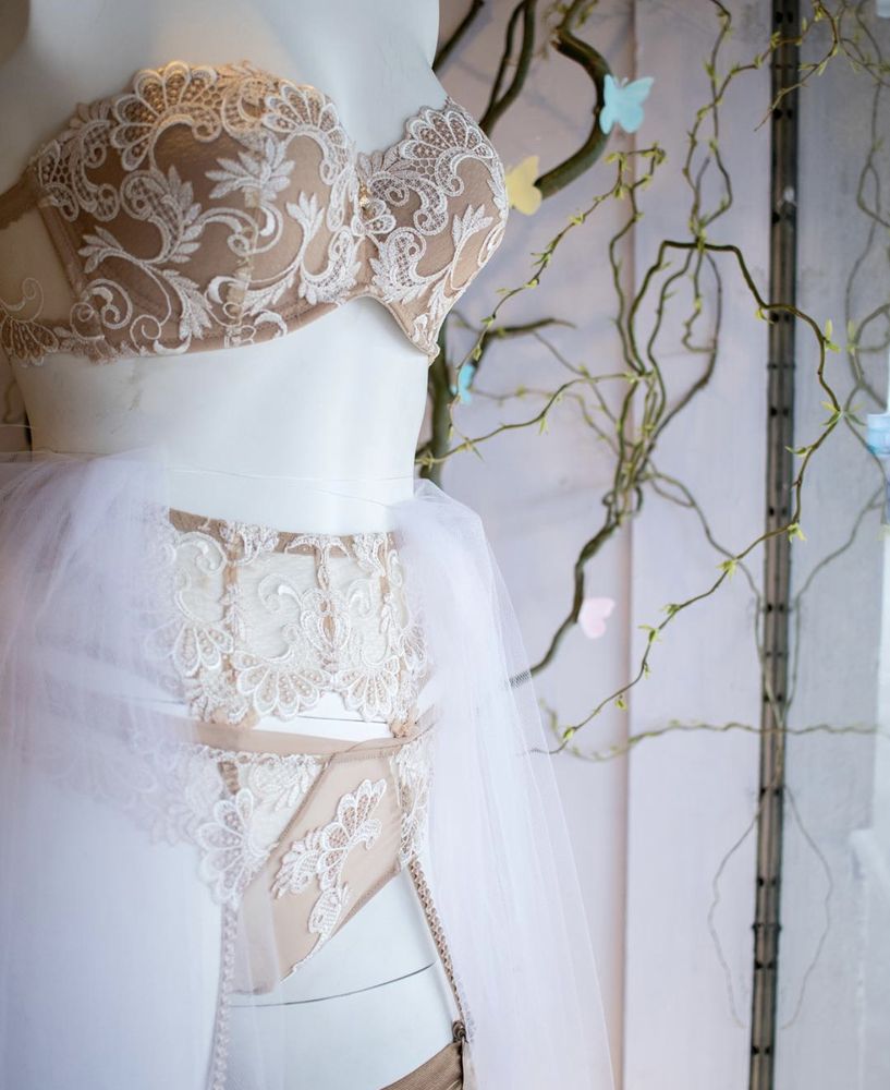 BELLEFLEUR LINGERIE BOUTIQUE 65 Photos & 65 Reviews Lingerie 3504