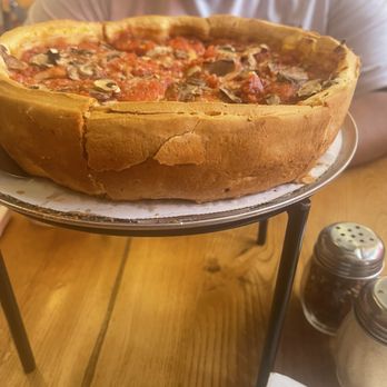 Giordano's - Another look at the chicken spinach pizza - Pizza Near Me - Chicago, Illinois