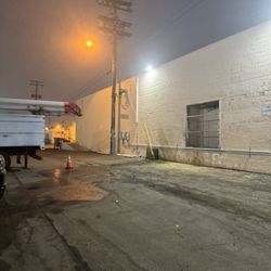 Outdoor commercial lighting installation