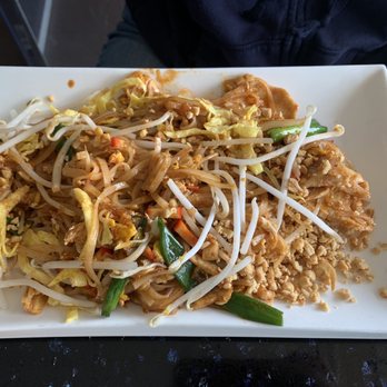 Sakoonthai - Pad Thai Noodle - Thai Near Me - Clifton, Virginia Sakoonthai - Pad Thai Noodle - Thai Near Me - Clifton, Virginia