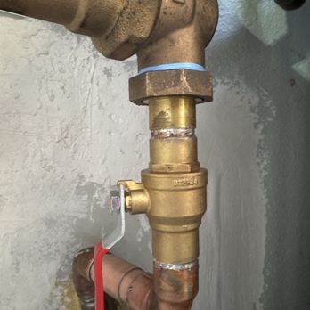 Home Leak and Drain Solutions - Main water shut off ball valve - Plumbing Near Me