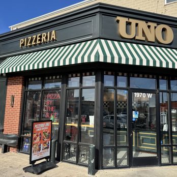 Pizzeria Uno - Front - Pizza Near Me - Chicago, Illinois Pizzeria Uno - Front - Pizza Near Me - Chicago, Illinois