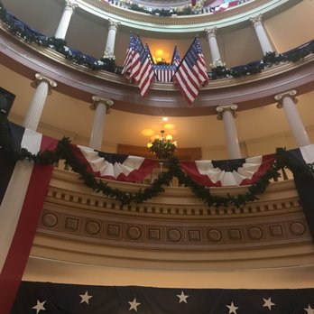 Old Courthouse - Landmarks & Historical Buildings Near Me - Saint Louis, Missouri