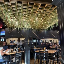 Sage & Barrel Craft Eatery - Inside