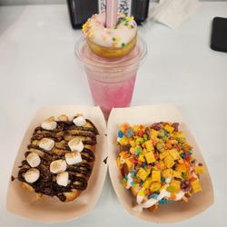 Yonutz - Strawberry Shortcake SMASHED Milkshake Pebble Rebel SMASHED Donut S'more SMASHED Donut