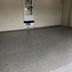Teknique Flooring Solutions - Epoxy full flake