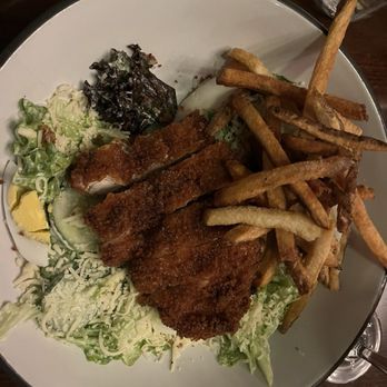 Frick Park Tavern - Pittsburgh panko chicken salad - New American Near Me - Pittsburgh, Pennsylvania